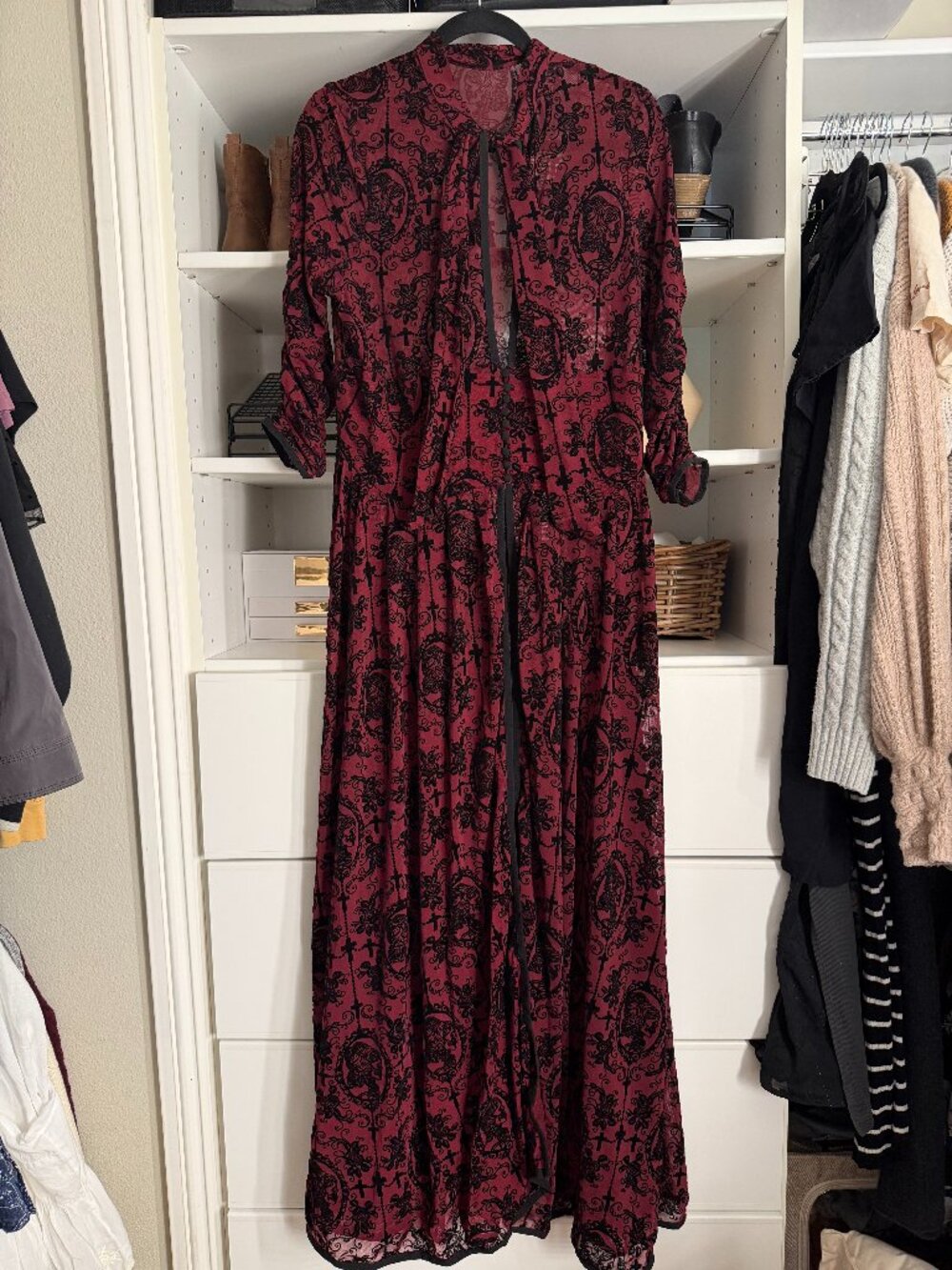 Unique Vintage 1950 Burgundy&Black La Catrina Velvet Burnout Tallullah Duster XL